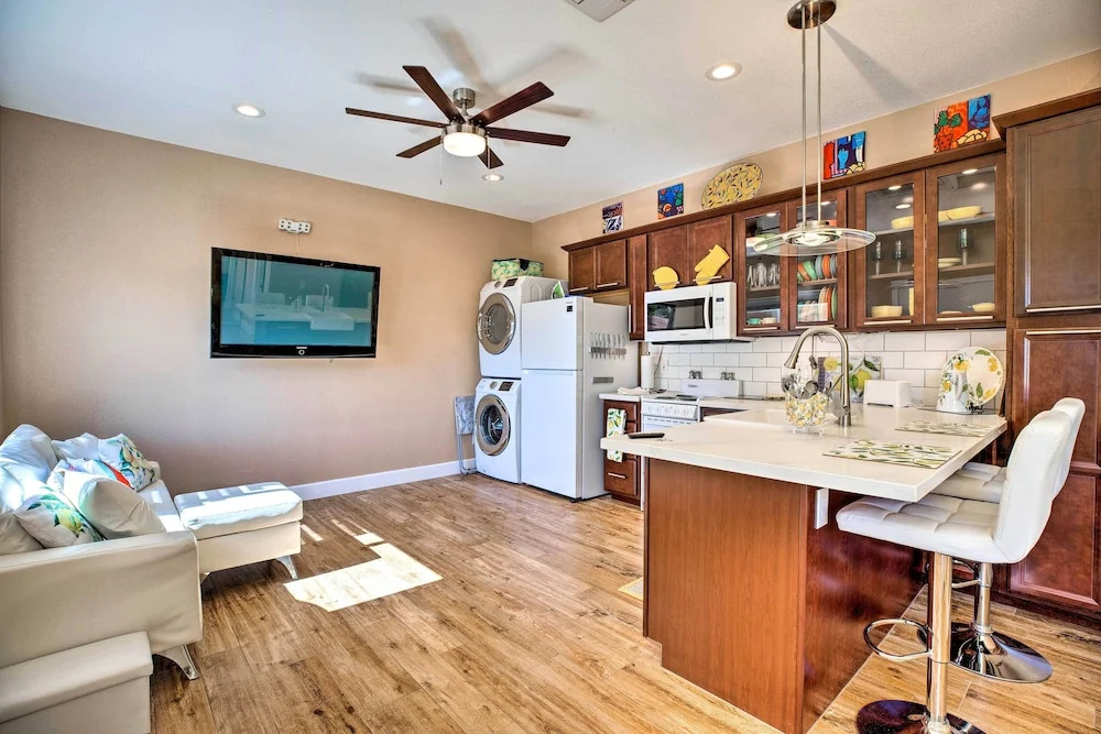 Modern Sun City Studio Near Deer Valley Golf