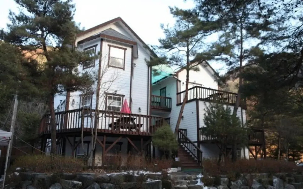 Youngwol Sky Pension Camping