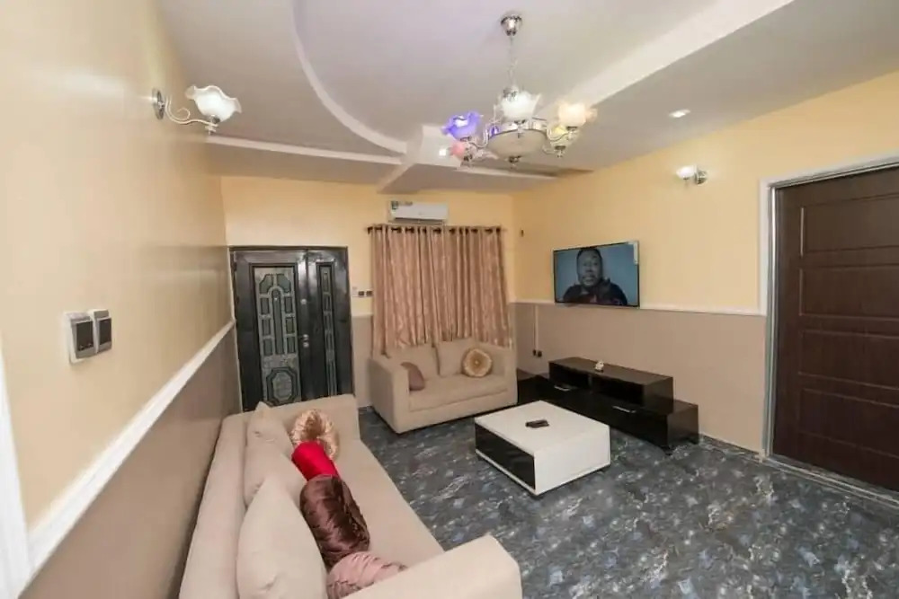 Nextdoor Apartment