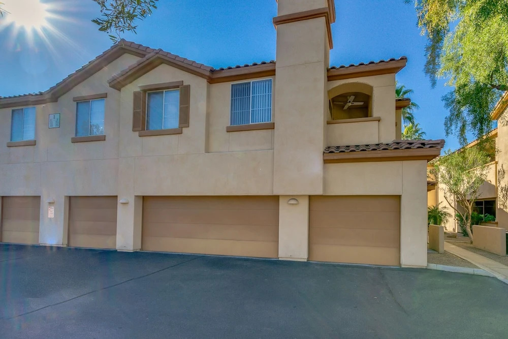 Miler Road 201a 2 Bedrooms 2 Bathrooms Townhouse