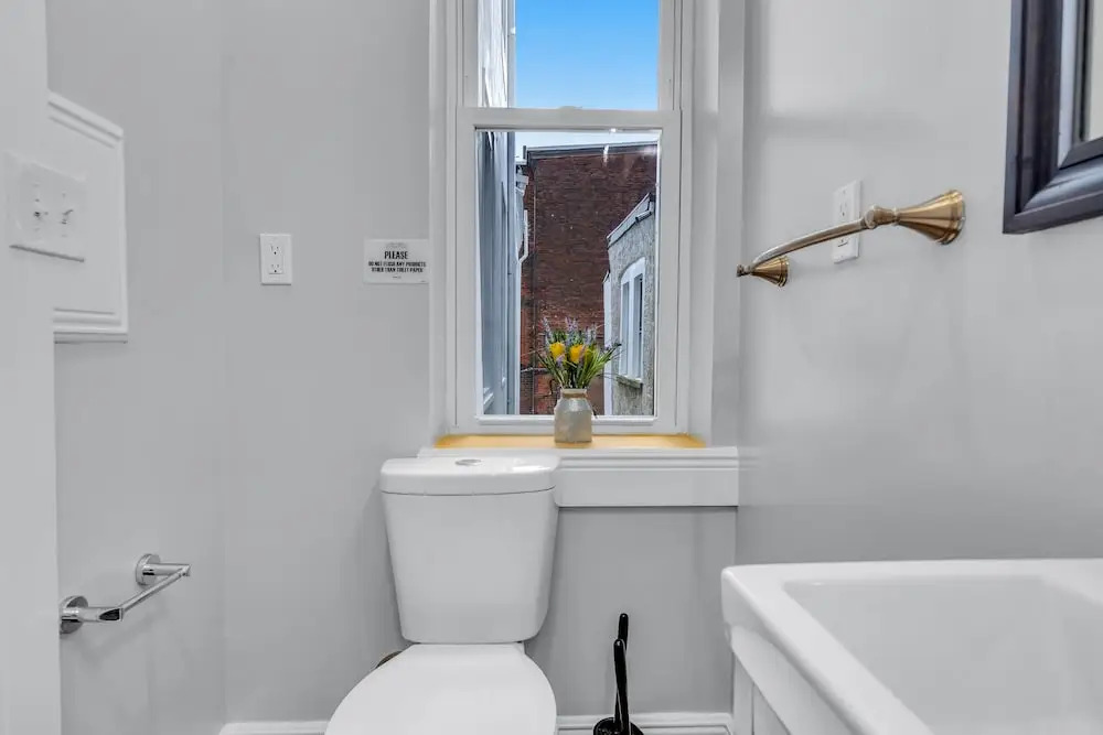 W Oxford St Charm 1 BR Apartment Central Philly
