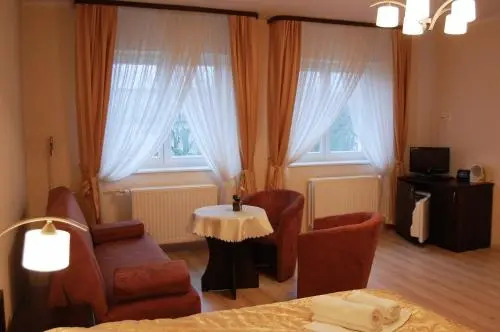 Solanki Medical SPA