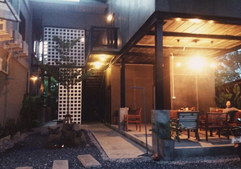 Nokhook House