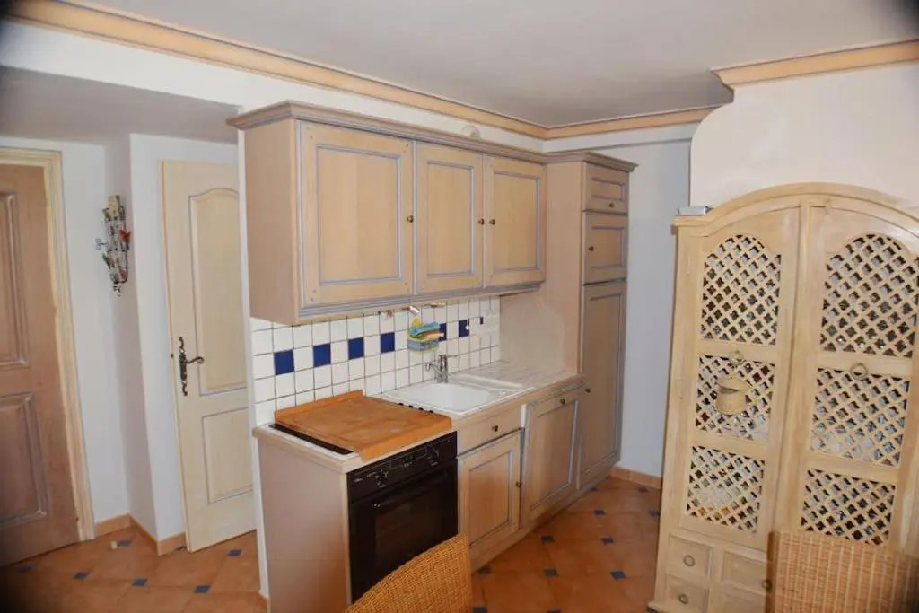 Bel appartement pour 6 personnes dans résidence avec piscine 500 m plage