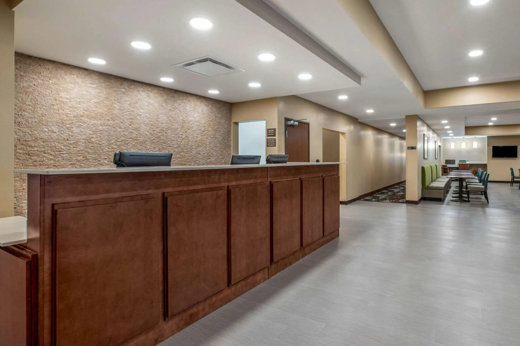 Comfort Inn & Suites Ames near ISU Campus