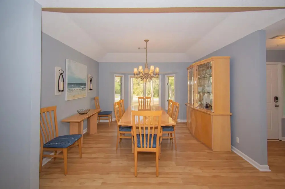 515 Remora Dr