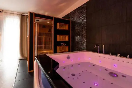 Suite and Spa