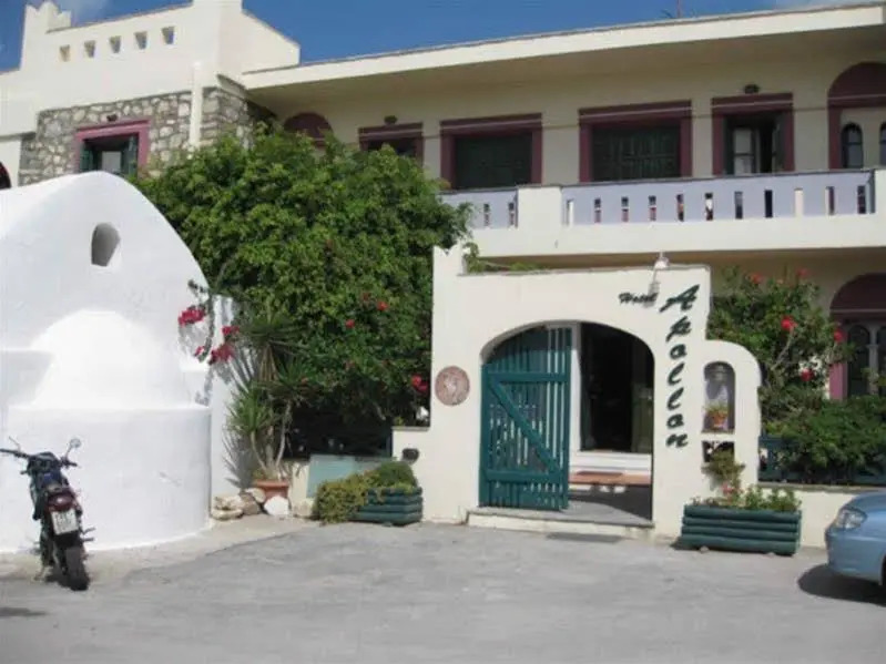 Apollon Hotel