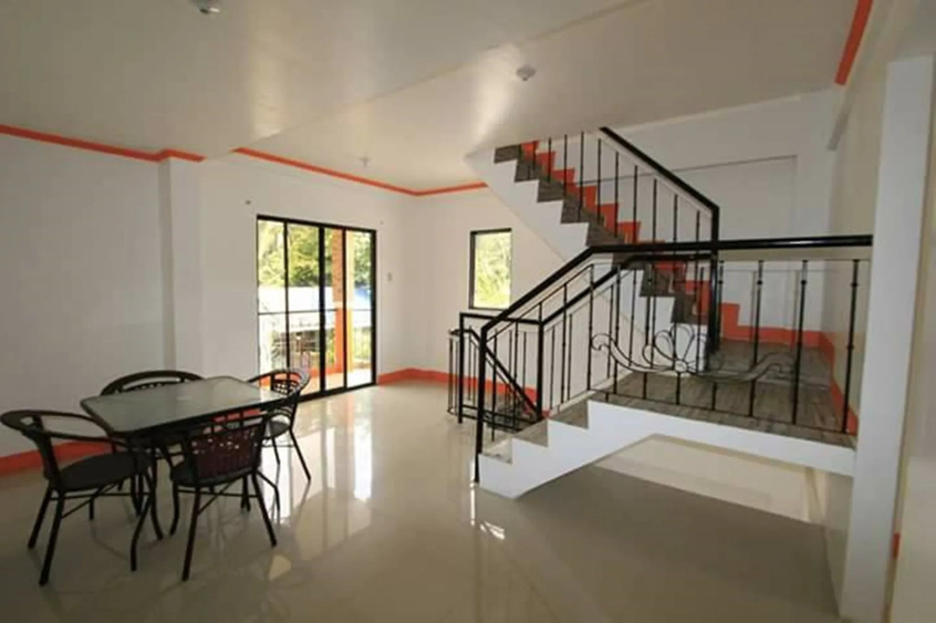 Lan Bless Pension House