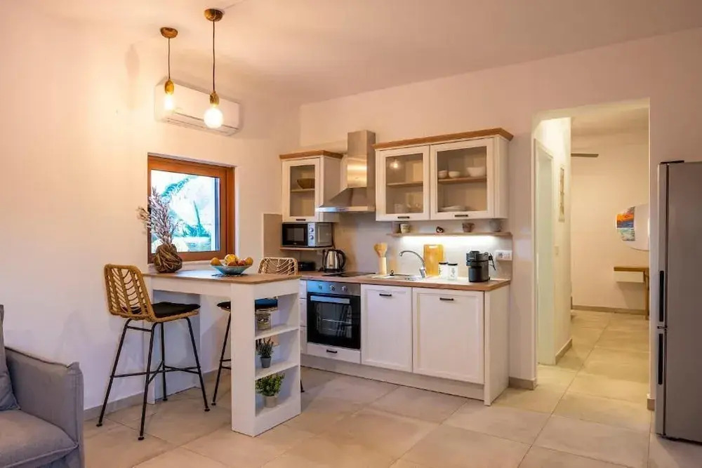 Kastri Hill Luxury Villas
