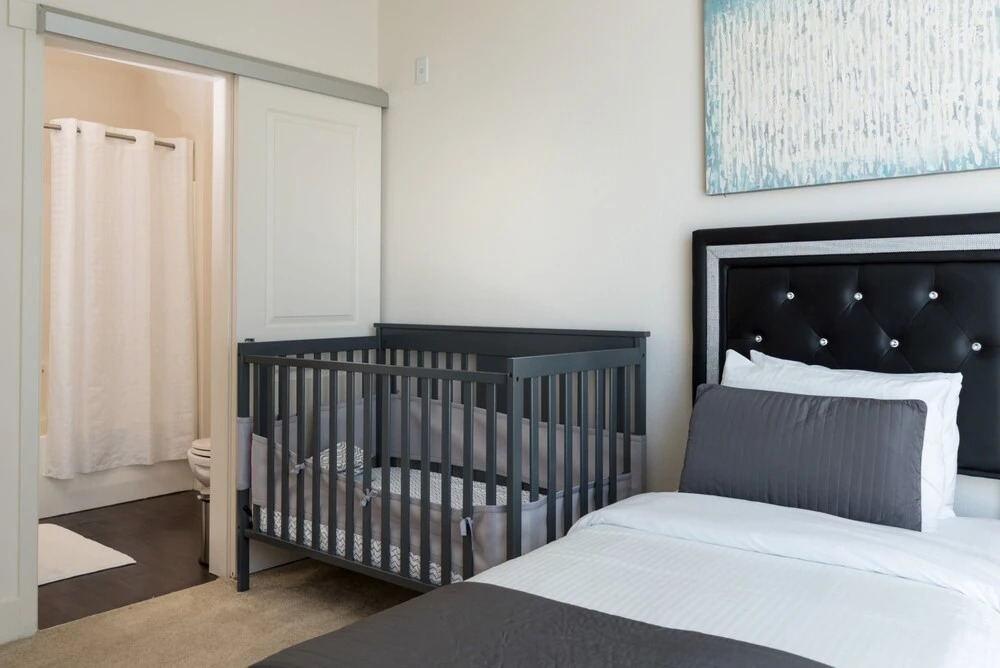 Global Luxury Suites in the Heart of Silicon Valley