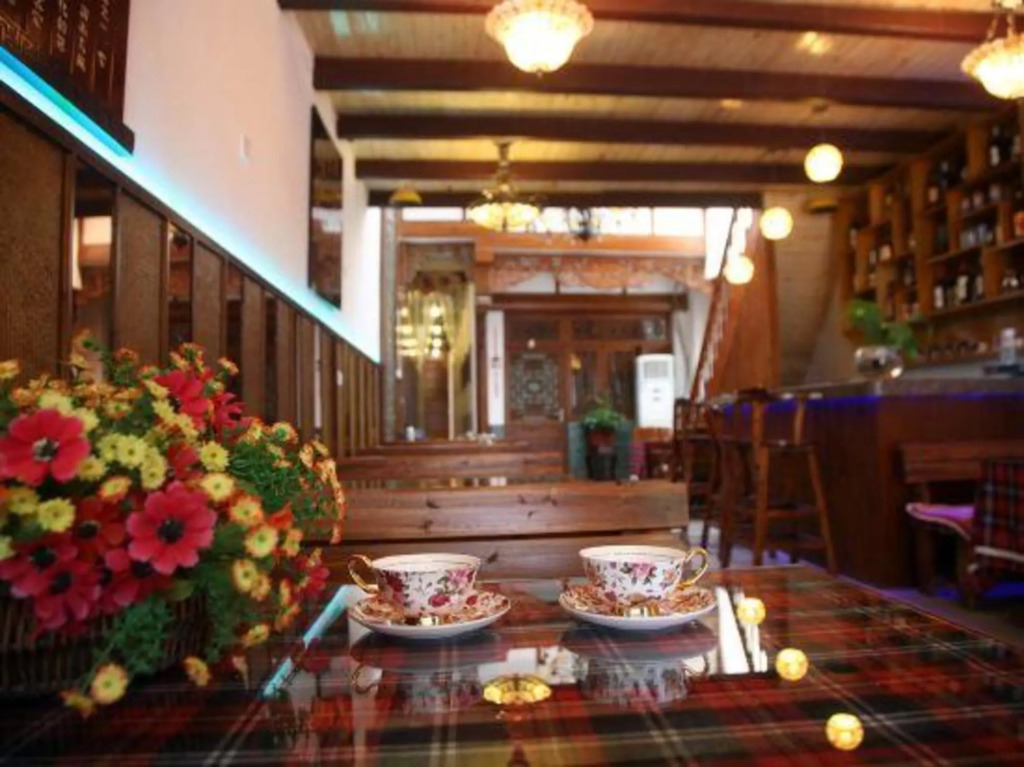 Dongshan Courtyard Inn