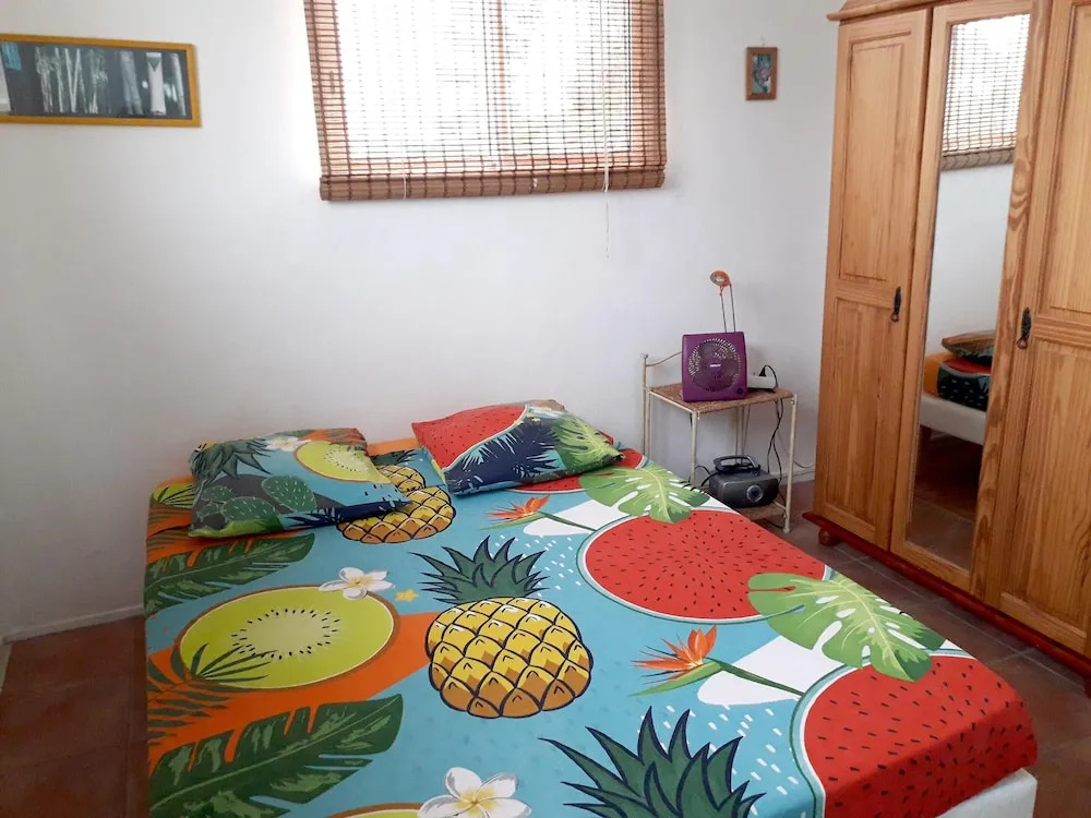Apartment With 2 Bedrooms in Le Gosier, With Pool Access, Enclosed Garden and Wifi - 400 m From the Beach