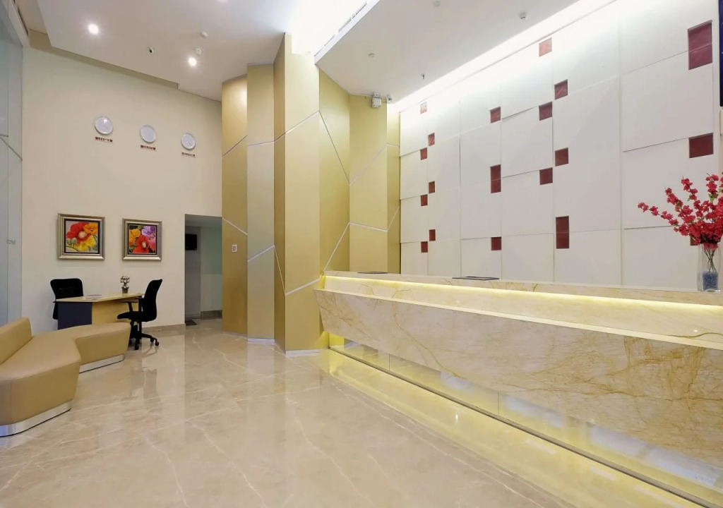 Brits Hotel Puri Indah