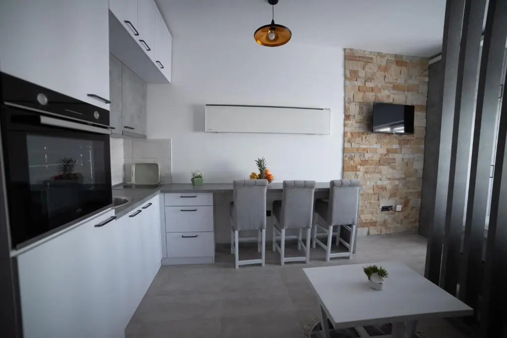 NLux 10 Apartment