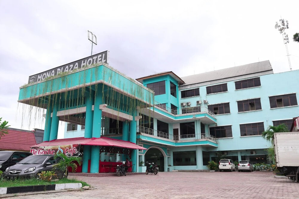 Mona Plaza Hotel