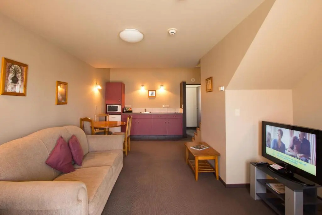 Balmoral Lodge Motel