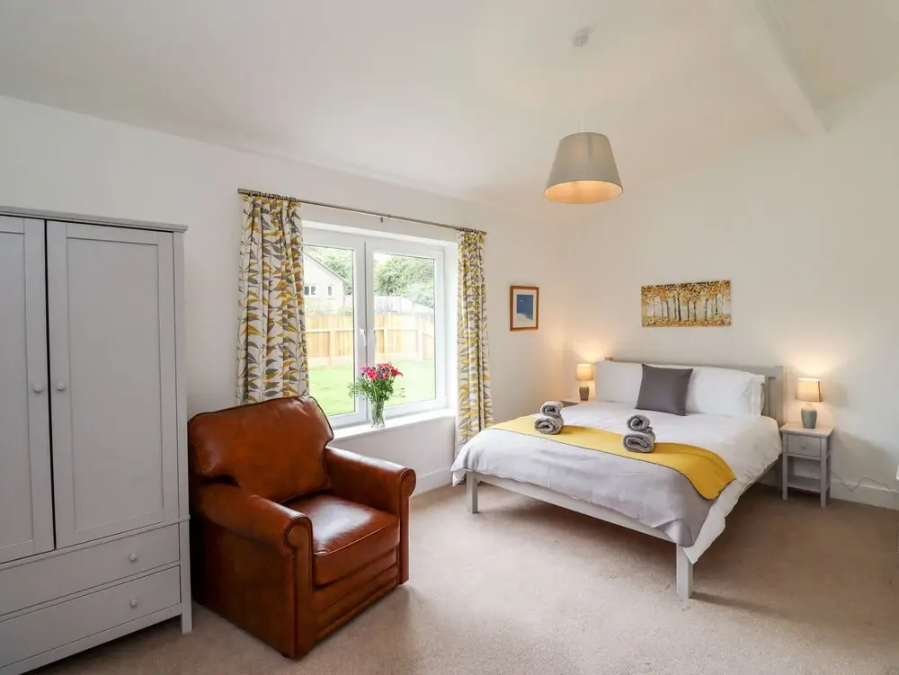 1 Orchard Cottages