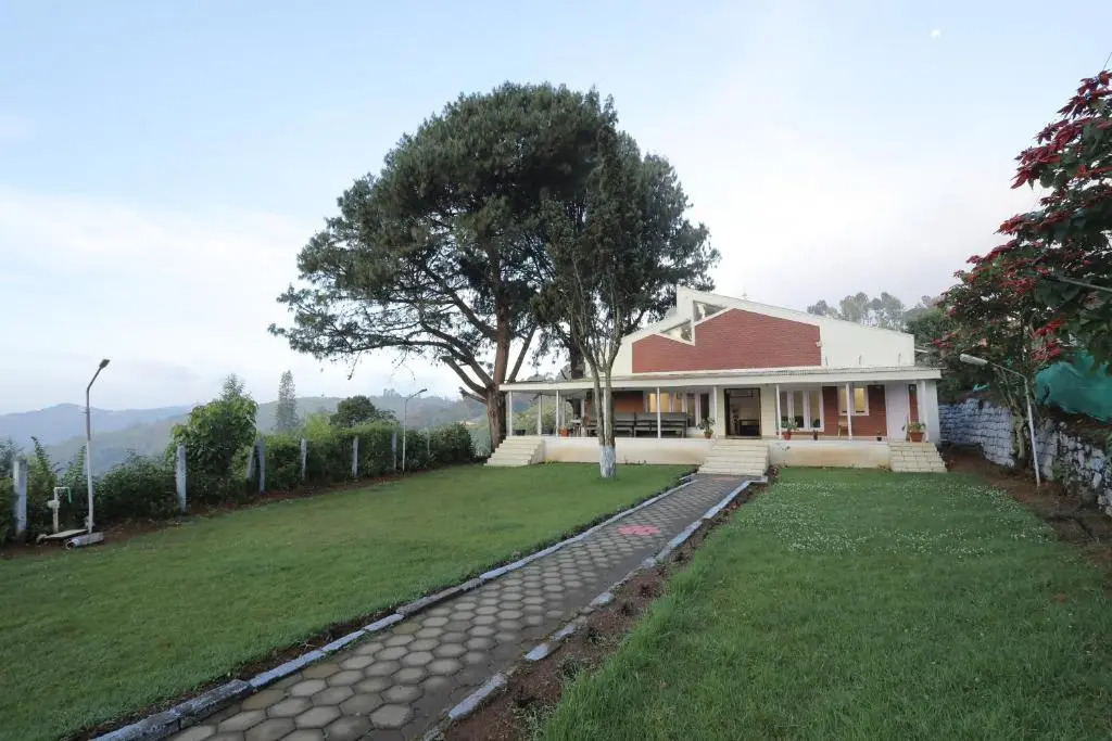 NILGIRIS Inn