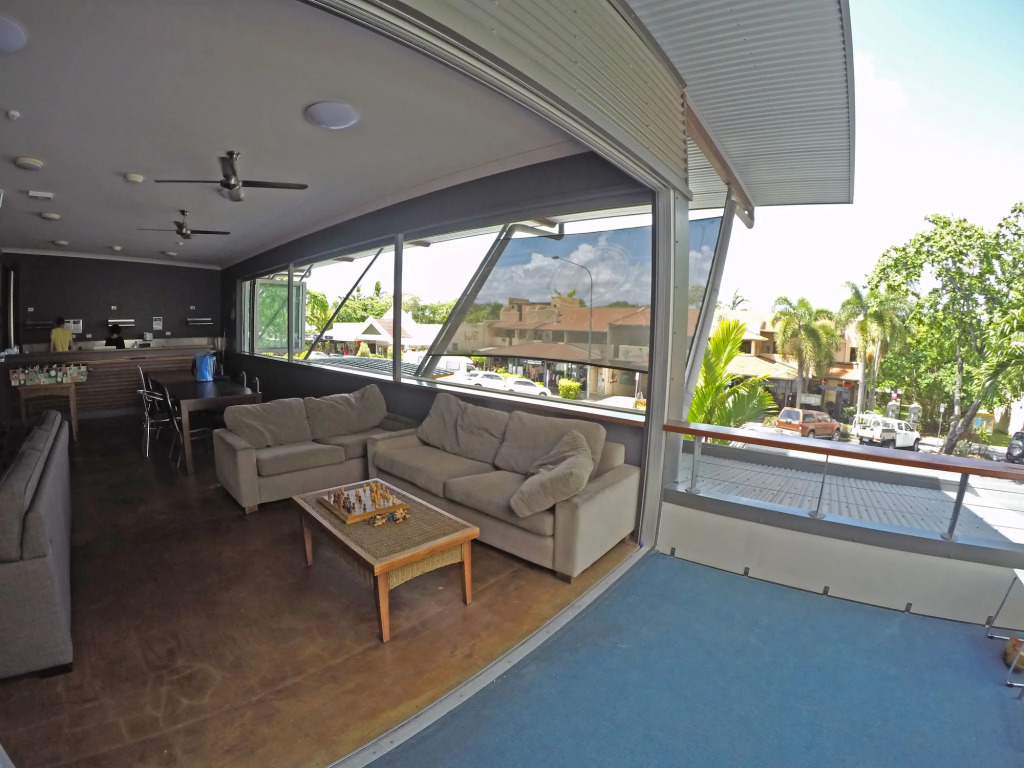 Global Backpackers Youth Hostel