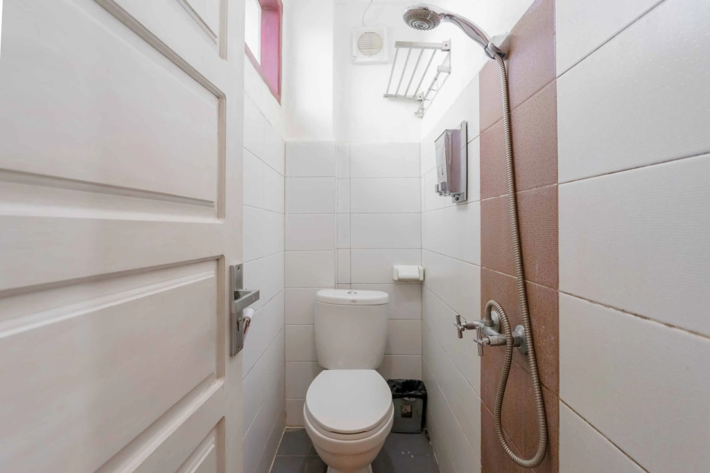 Urbanview Hotel Ananda Syariah by RedDoorz