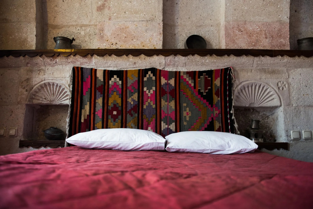 Antique Terrace Cave Suites