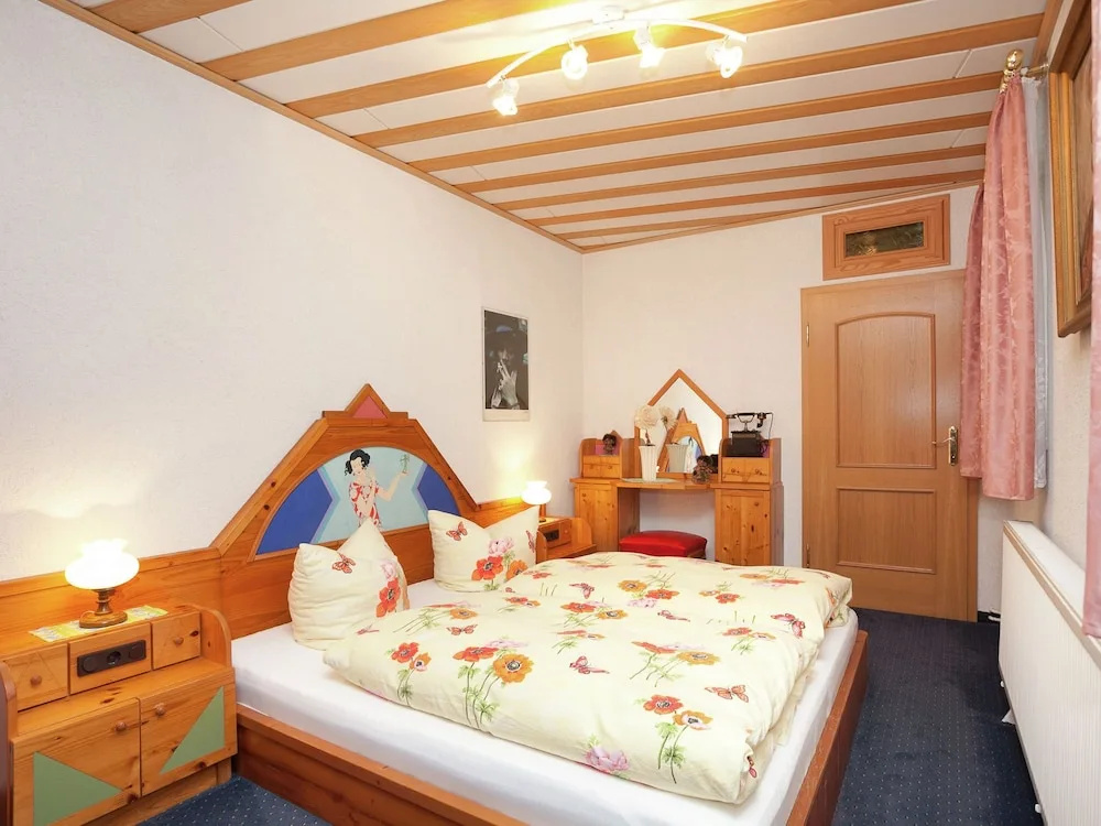 Alluring Holiday Home in Annaberg - Buchholz near Nightlife