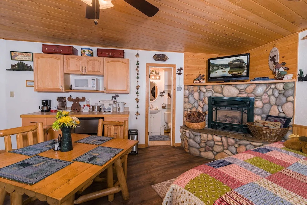 Fireside Lodge