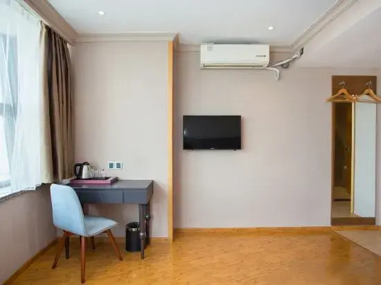 Sushi Select Hotel (Hongmei Road Subway Station)