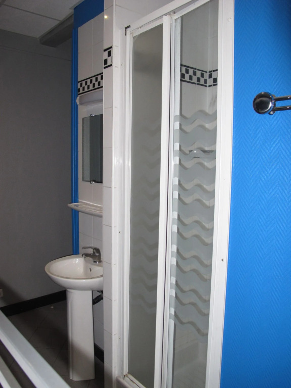 Peace & Love Hostel