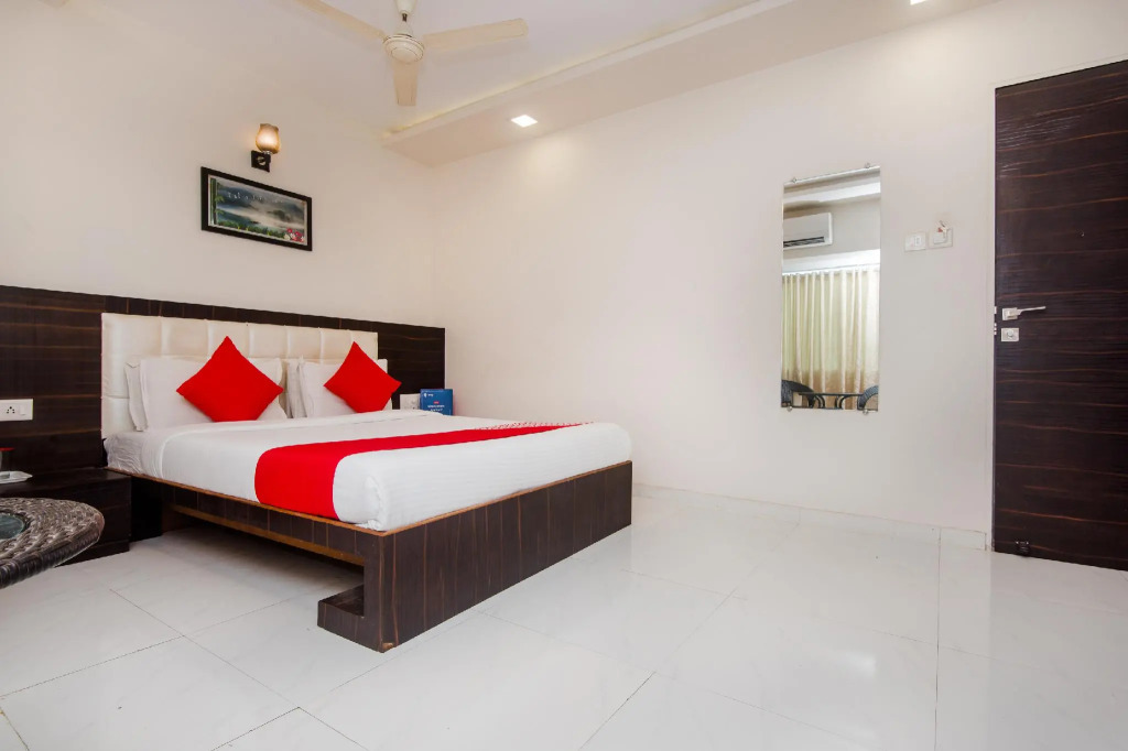OYO 4083 Hotel Alfa Grand