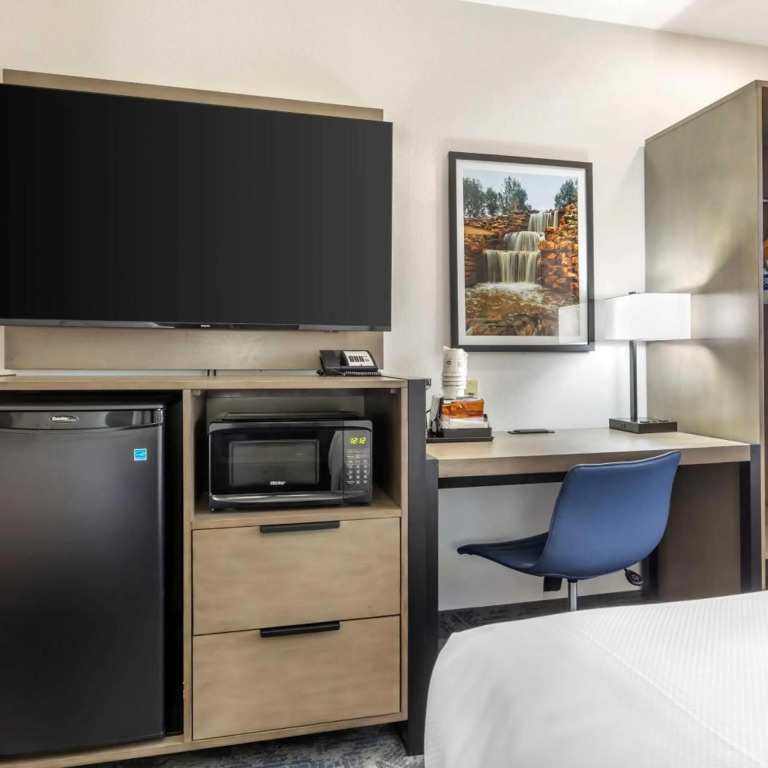Best Western North Side Inn