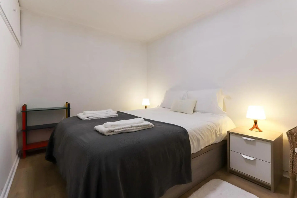 Wal Apartments- 3 bedrooms with parking space