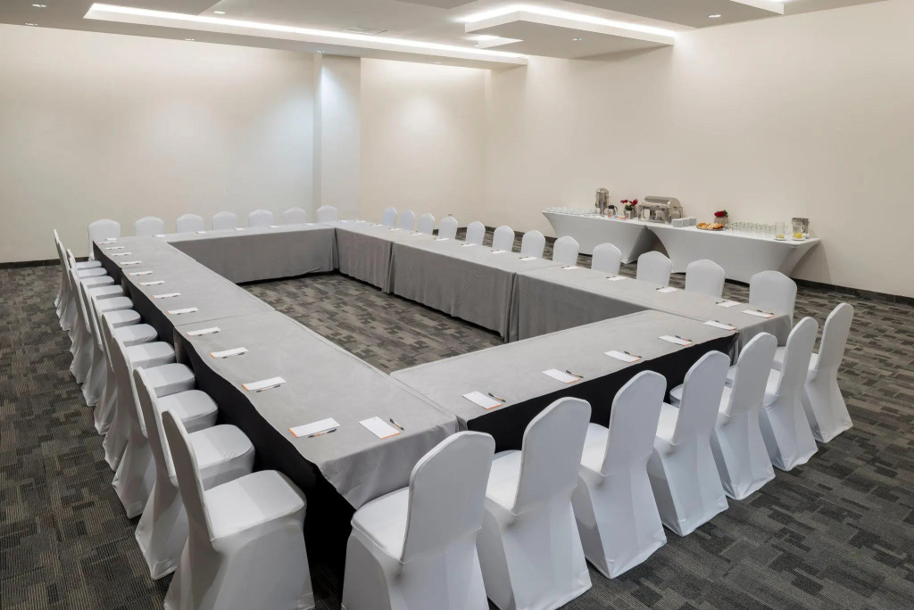 Real Inn Cancún