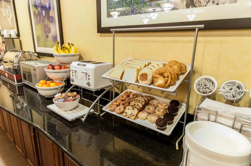 Spark By Hilton Houston Hobby Airport