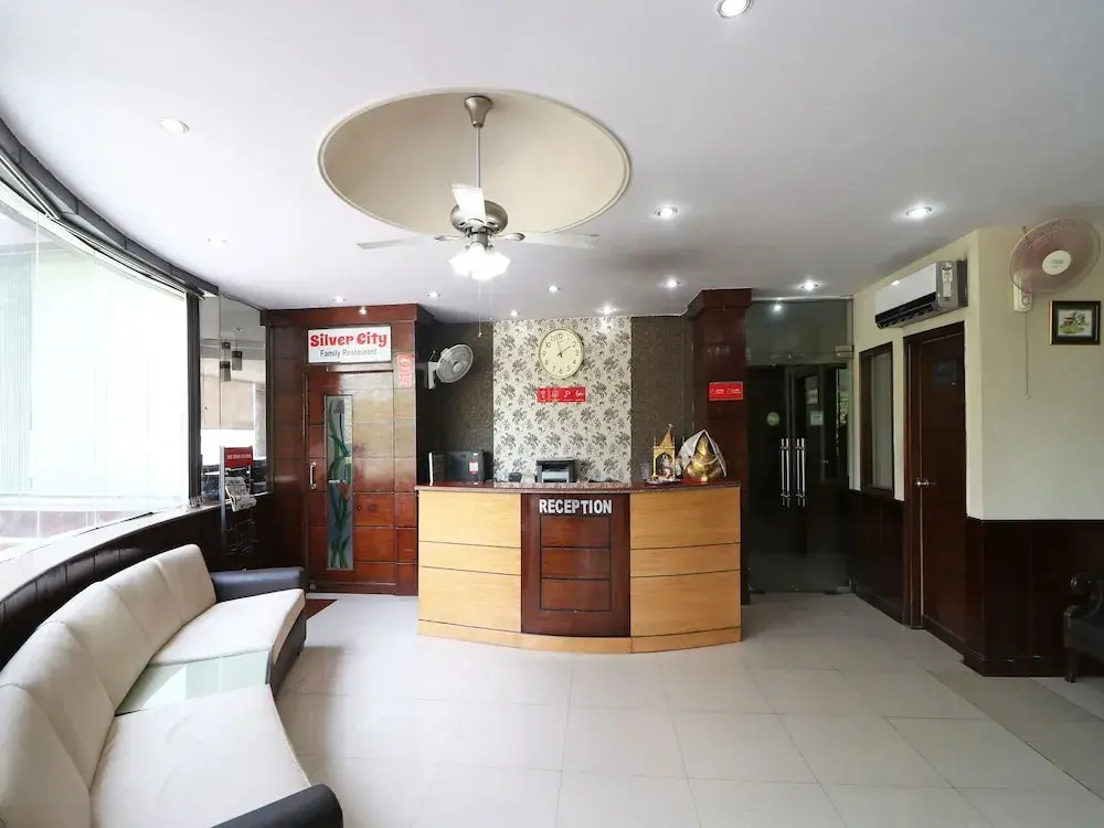 OYO 2595 Hotel City Star