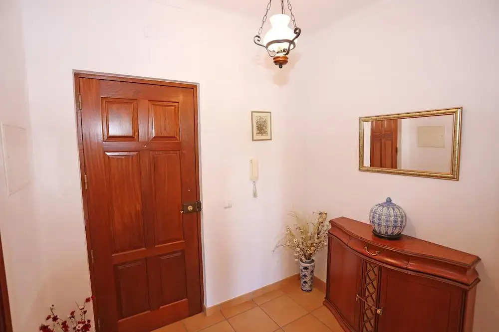 EE 02 - Bedroom 2 in Rossio Entrance Guesthouse