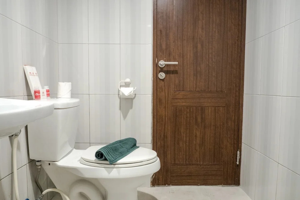 Modest 2BR Apartment at Galeri Ciumbuleuit 2