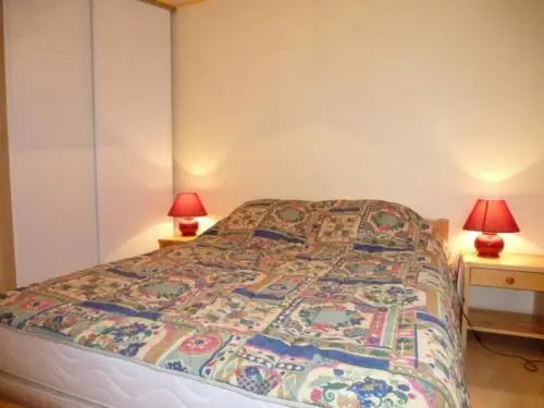 Apartment Appartement Avec Terrasse, 3 Chambres Et Cuisine Recente