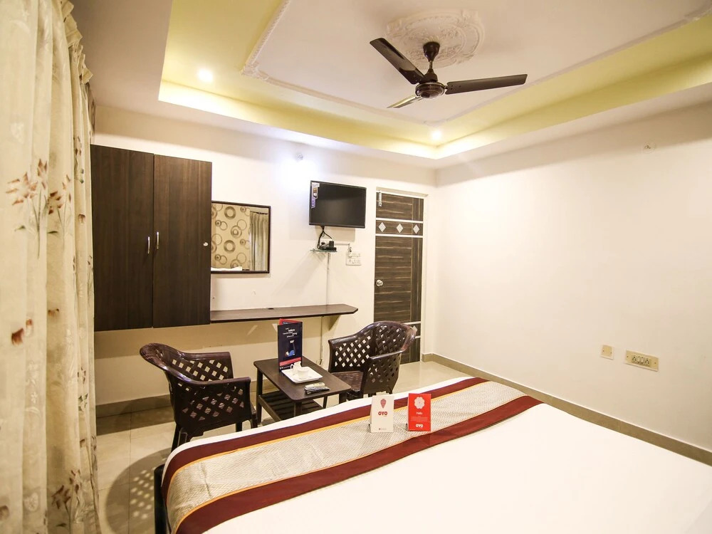 OYO 9207 Chakri Guest House