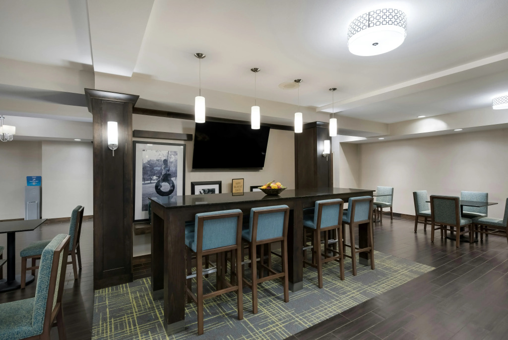 Hampton Inn Marshall