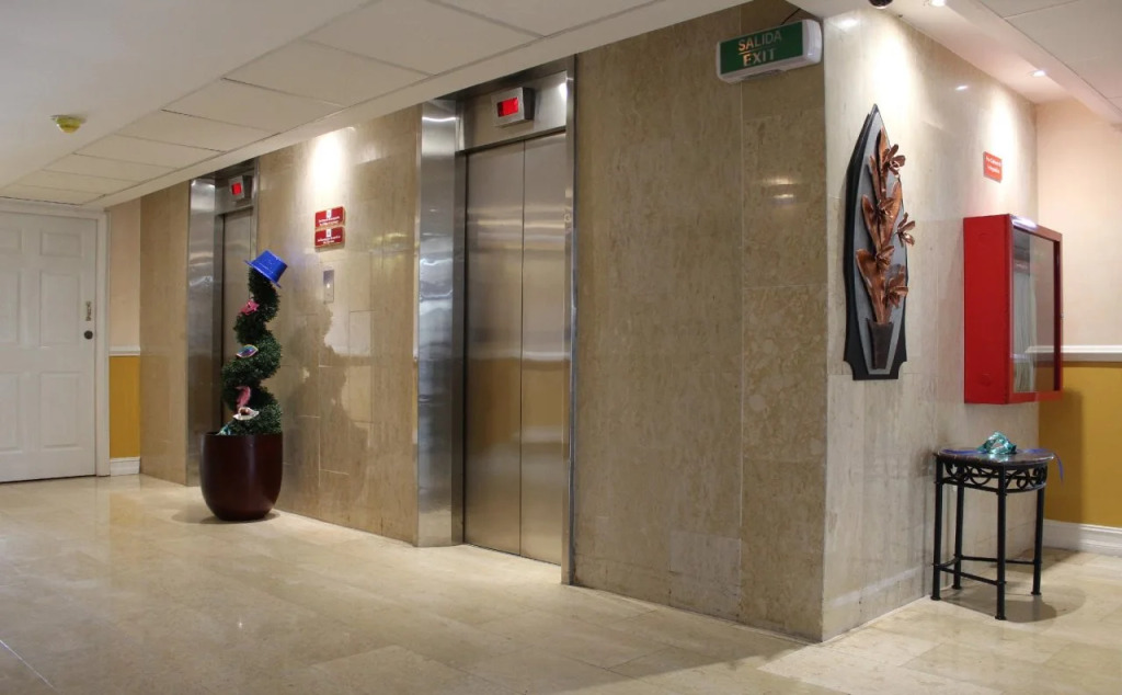 Hector Suites