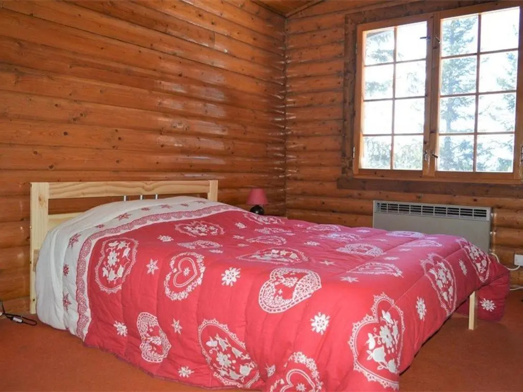 Chalet en Pierre avec Cheminée, 3 Chambres & Balcon, WIFI, Bolquère - 7 pers - FR-1-592-26