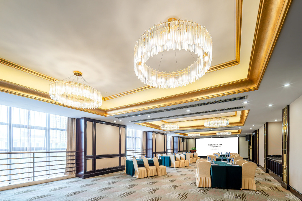 Crowne Plaza Zhengzhou by IHG