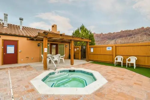 Rim Village O4