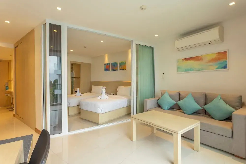 Sea View Beach Dinning Beach Front c113