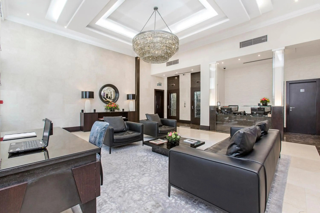 130 Queens Gate Apartments
