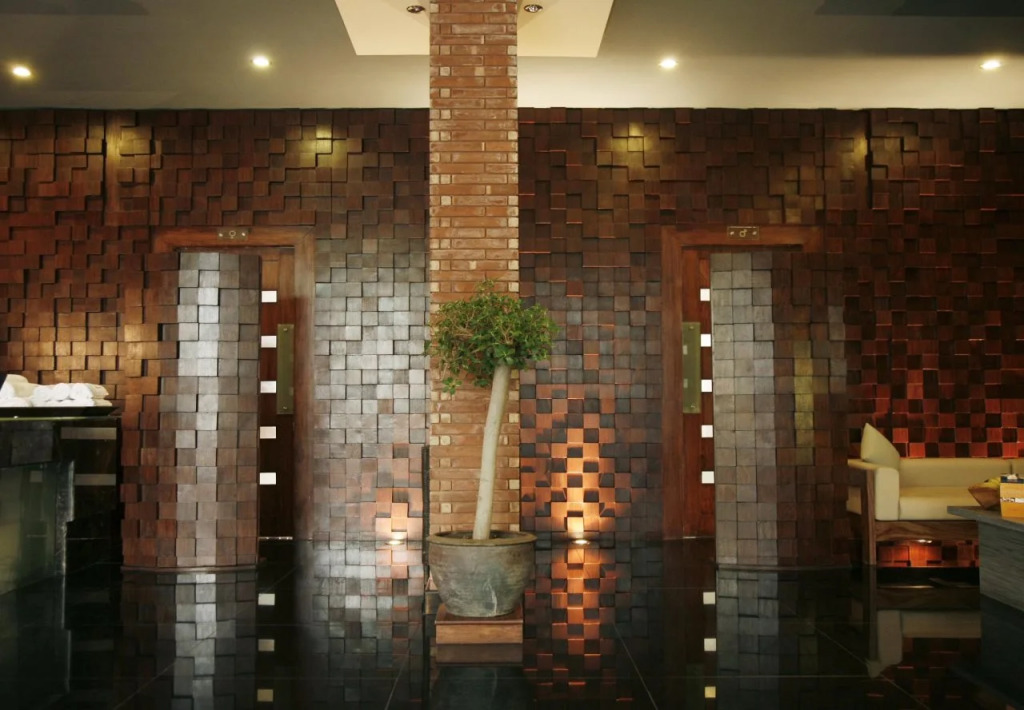 The Residency Hotel