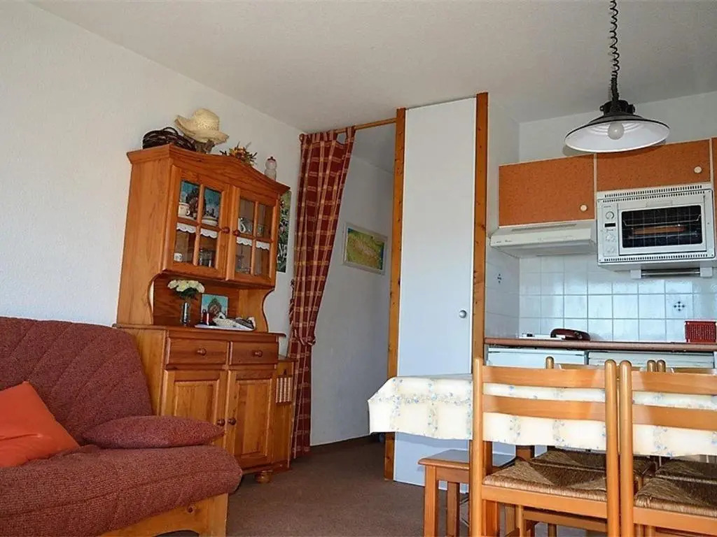 Appartement Font-Romeu-Odeillo-Via, 2 pièces, 6 personnes - FR-1-580-30