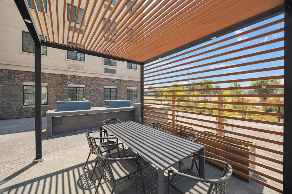 Staybridge Suites Sacramento Woodland by IHG